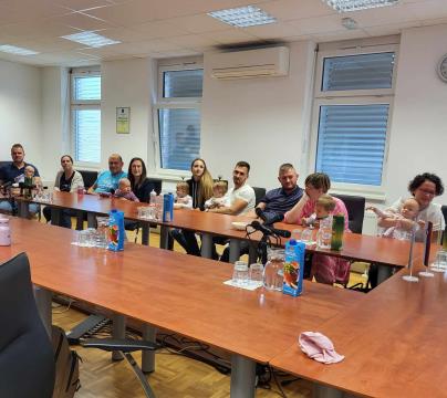 4396c489-b975-456b-9b3c-9ff4c3546550